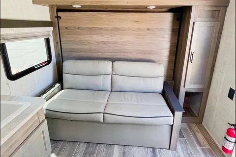 2022 Ameri-lite 197BH(Easy to Tow/Family Friendly Bunkhouse)