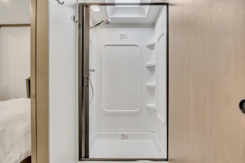 Keystone Travel Trailer w Satellite TV and 5G WIFI