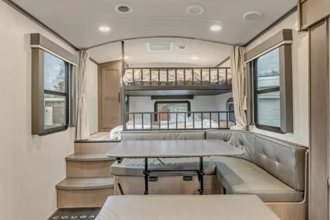 Keystone Travel Trailer w Satellite TV and 5G WIFI