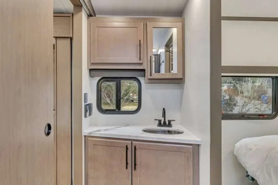 Keystone Travel Trailer w Satellite TV and 5G WIFI