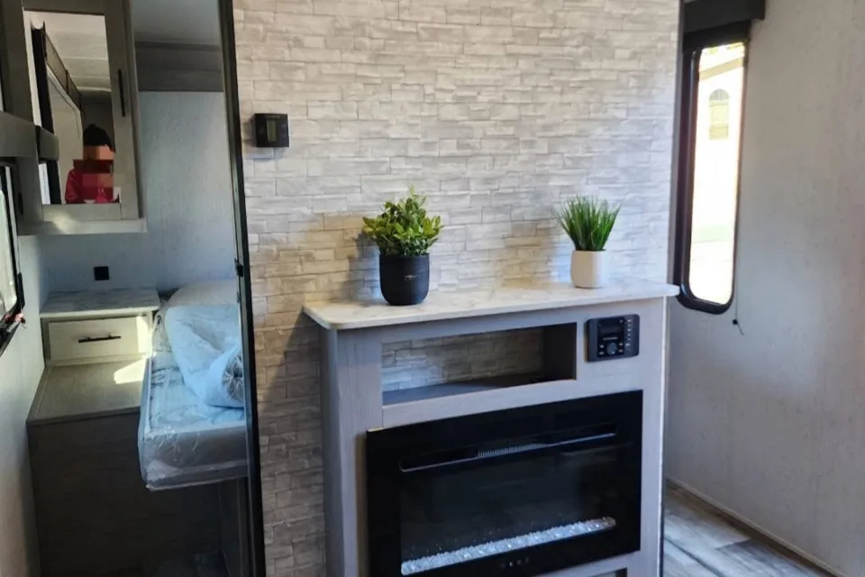 Dutchmen Coleman Travel Trailer