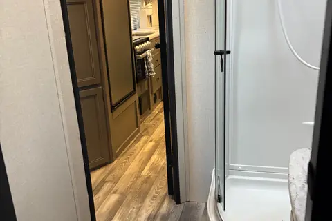*Delivery Only* Cozy Camper Starcraft Superlite
