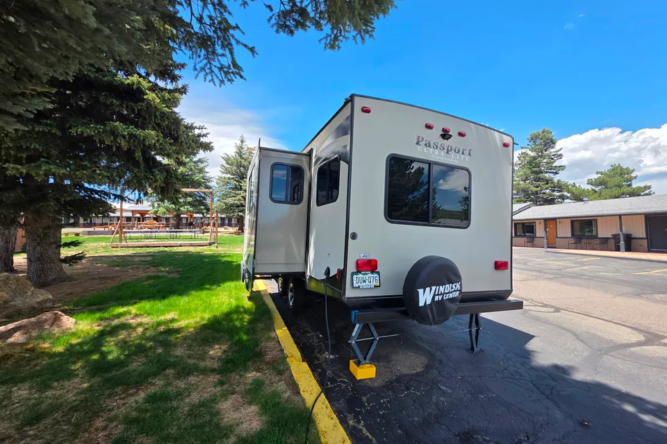 Matt's Keystone Passport 2520RL Travel Trailer