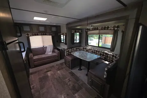 Matt's Keystone Passport 2520RL Travel Trailer