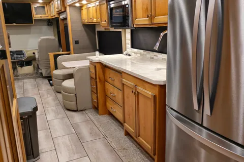 Luxury Motorhome Stay in Weatherford/Aledo, TX