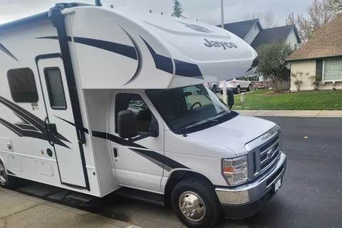 The No Drama Llama 2023 Jayco redhawk 24b