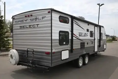 John & Nicole’s Forest River Grey Wolf 28BH Travel Trailer