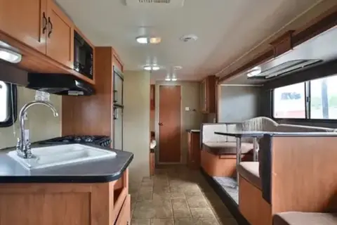 John & Nicole’s Forest River Grey Wolf 28BH Travel Trailer