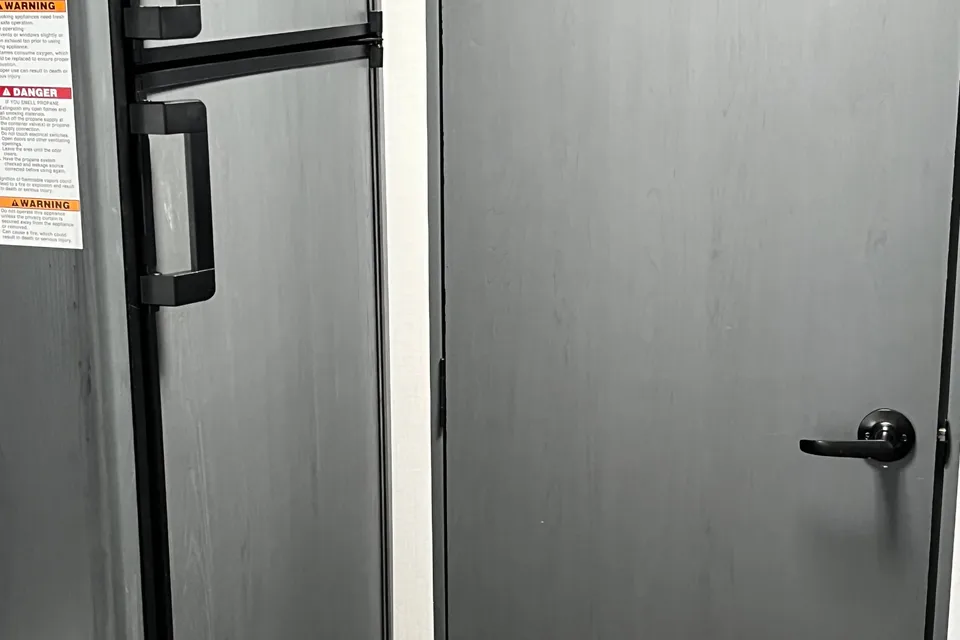 James's Keystone 1700BH Travel Trailer