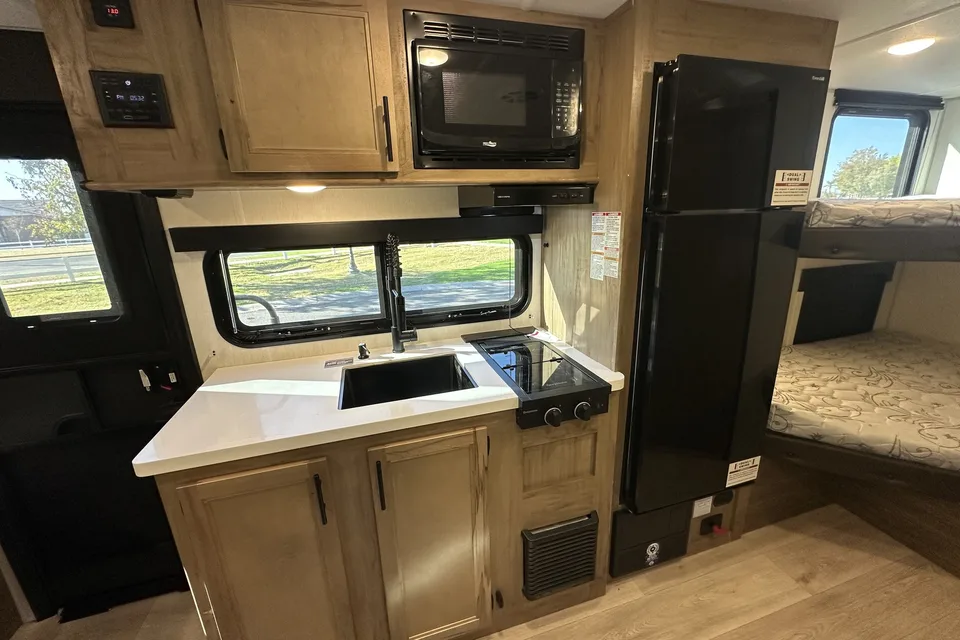 2025 Cherokee 17JWBL Black Label by RV Phoenix LLC