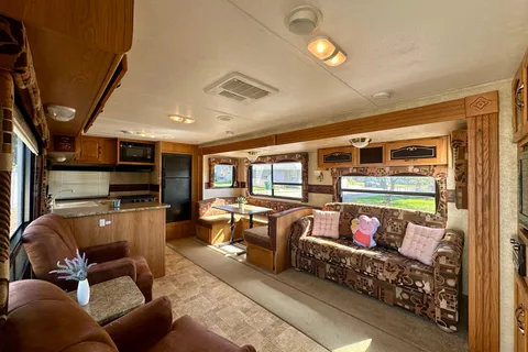 Eli’s Sweet RV❤️