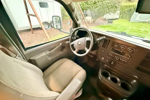Family&Pet Friendly - 2024 Forest River SUNSEEKER 2250