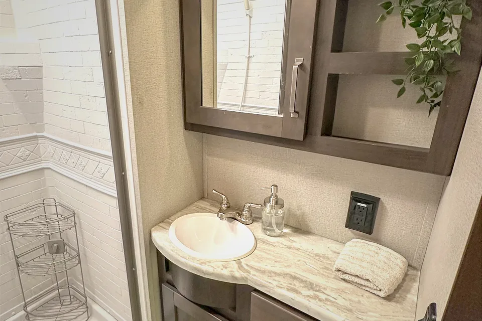 Paradise Hideaway | Delivered RV Rental | Sleeps 6