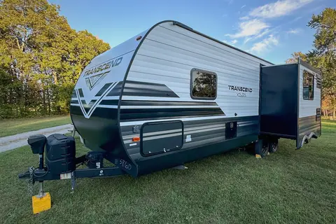 Paradise Hideaway | Delivered RV Rental | Sleeps 6