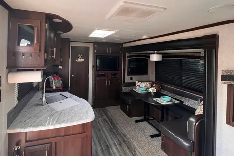 Julie's Jayco Jayflight Travel Trailer