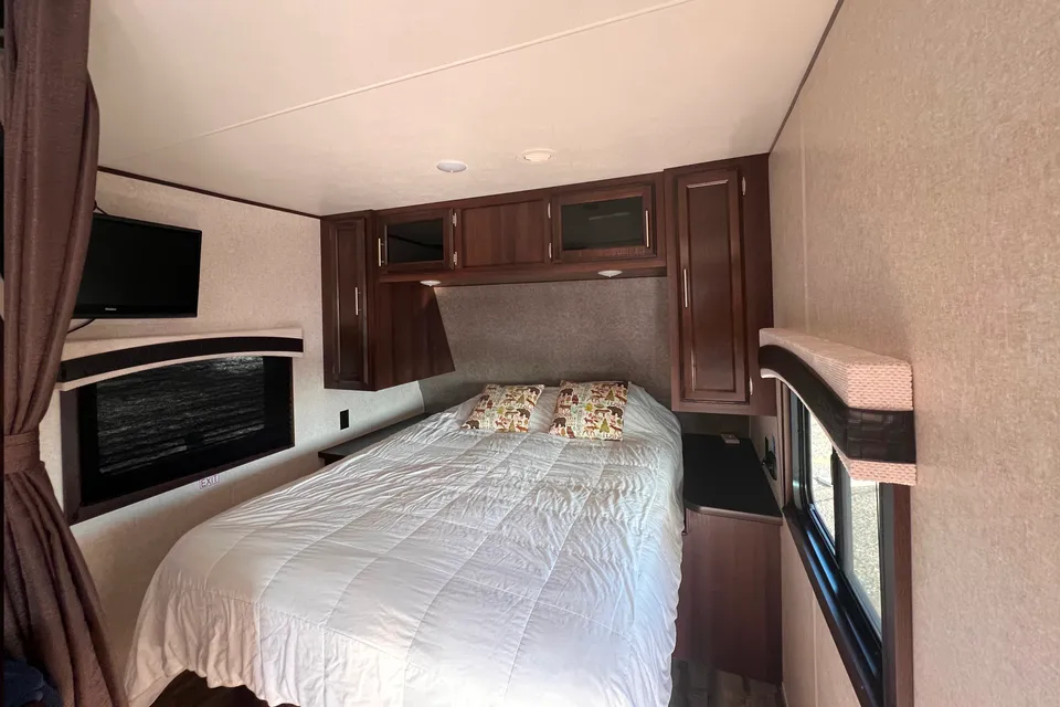 Julie's Jayco Jayflight Travel Trailer