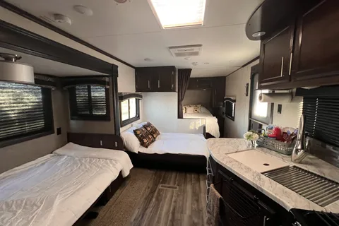 Julie's Jayco Jayflight Travel Trailer