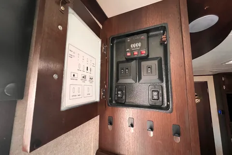 Julie's Jayco Jayflight Travel Trailer
