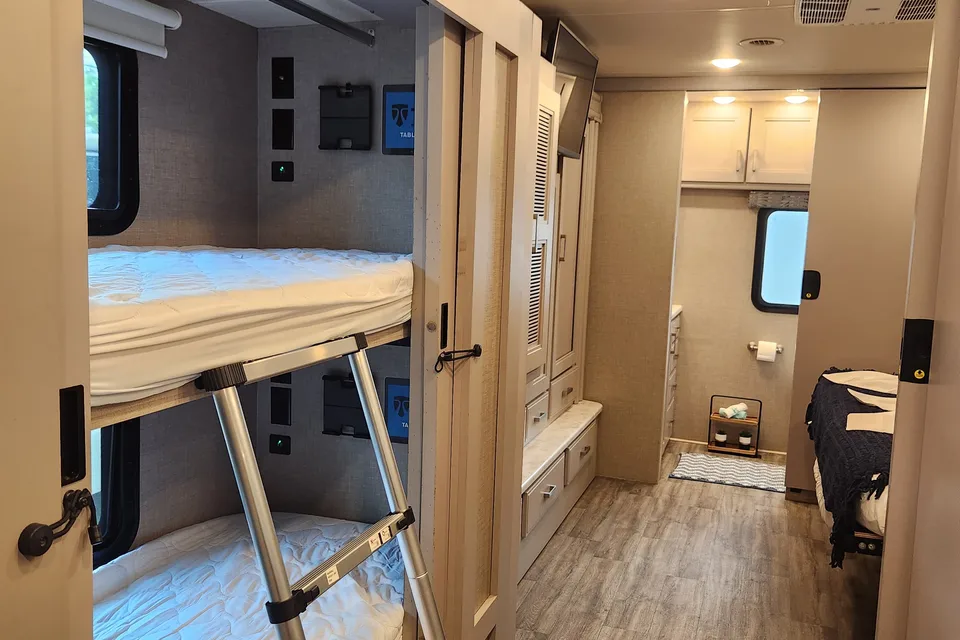 2023 CONVENIENT & EASY TO DRIVE RV!!! MIRAMAR...