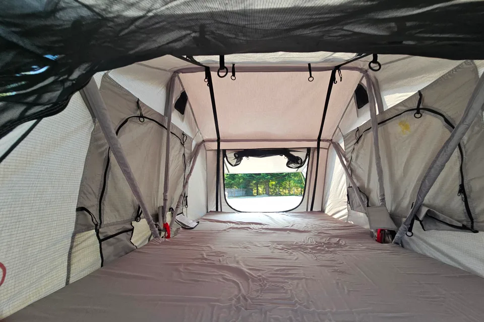 Bluebird - Hybrid Electric Truck Camper