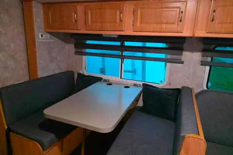 Le béluga - Coachmen Ford Classe C 31'