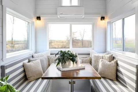 "Radio Café" - Tiny House