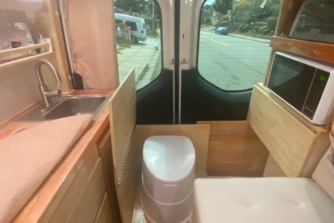 Mercedes Sprinter 2021 Class B (SIERRA)