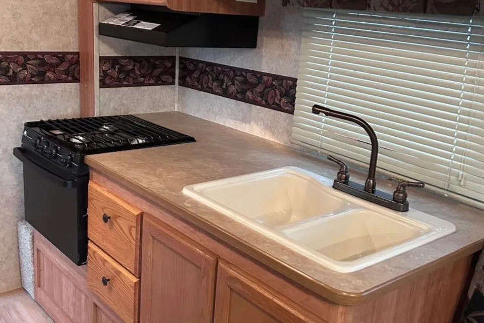 Jeremiah Passport Ultra Lite 2008 Travel Trailer