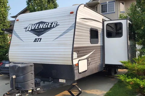 Darren 's  avenger Travel Trailer!!!