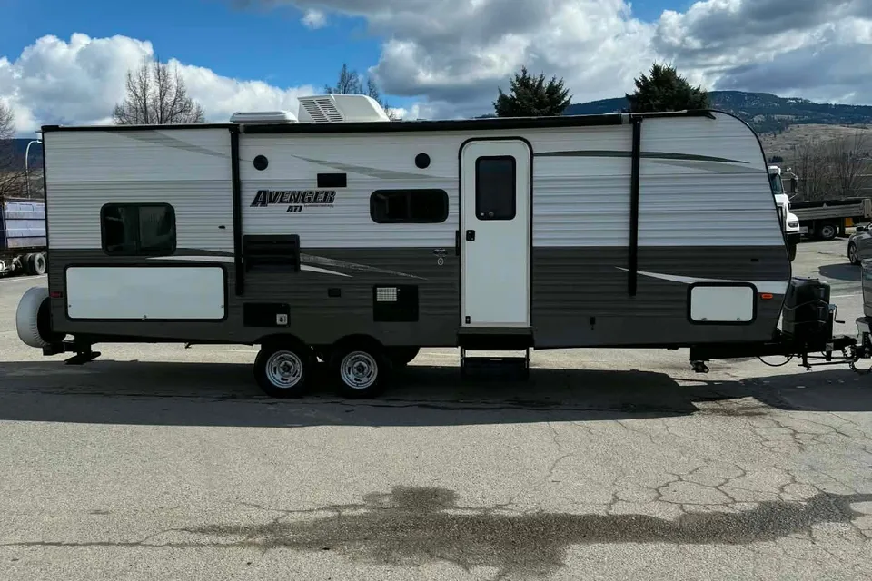 Darren 's  avenger Travel Trailer!!!