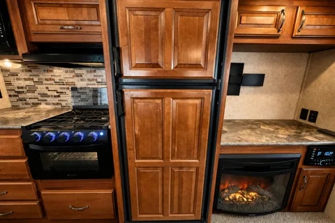 Jacob & Hannah's Cozy Keystone Cougar 29 RLI Fifth Wheel