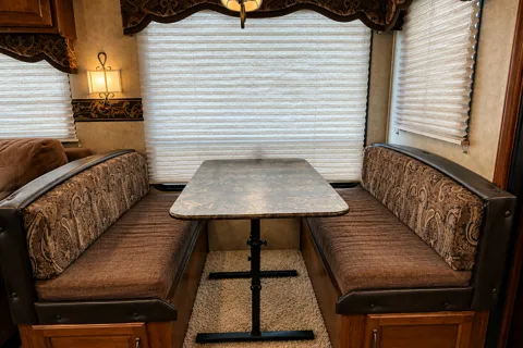 Jacob & Hannah's Cozy Keystone Cougar 29 RLI Fifth Wheel