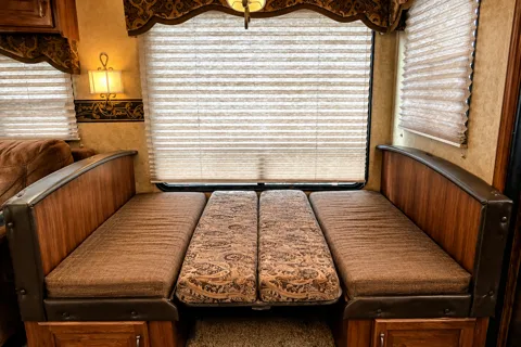 Jacob & Hannah's Cozy Keystone Cougar 29 RLI Fifth Wheel