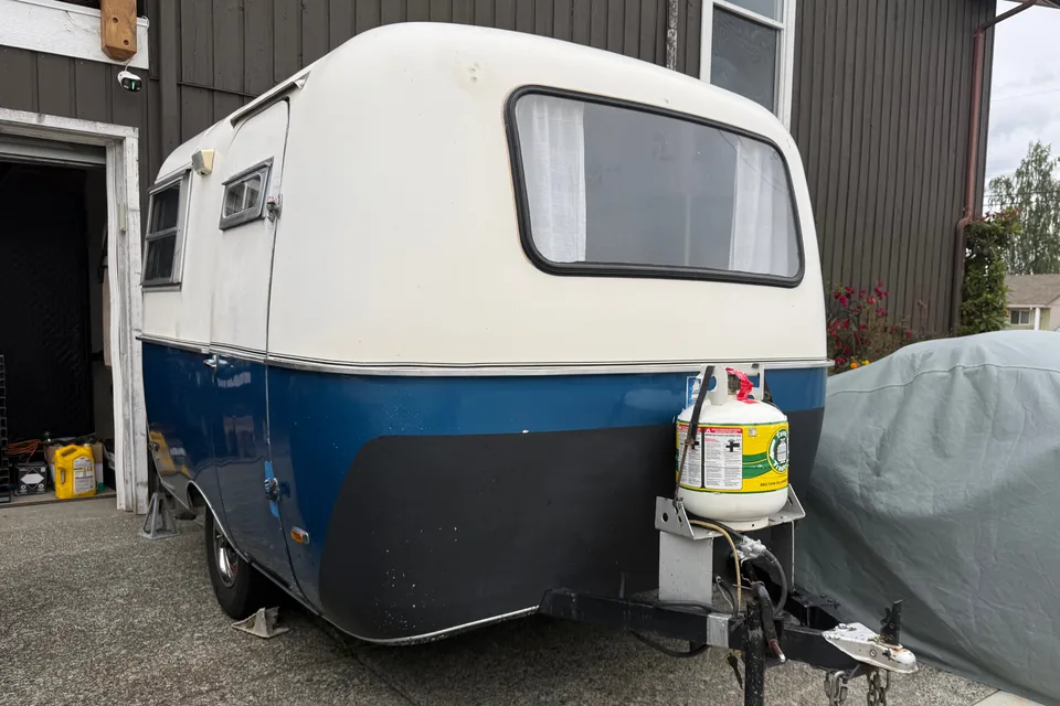 Mark's Vintage Boler 1300 Trailer w Solar Generator