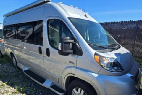 Ram legend promaster 2024 Class B