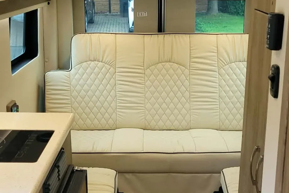 Ram legend promaster 2024 Class B