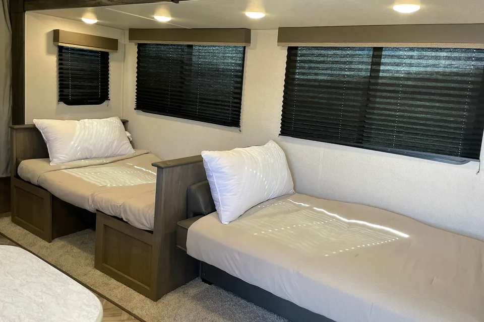 Jason's Keystone 26BHWE Travel Trailer