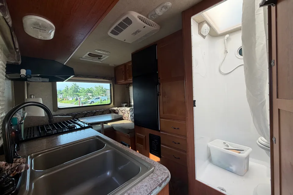 Adventurer 19Rd Classe C