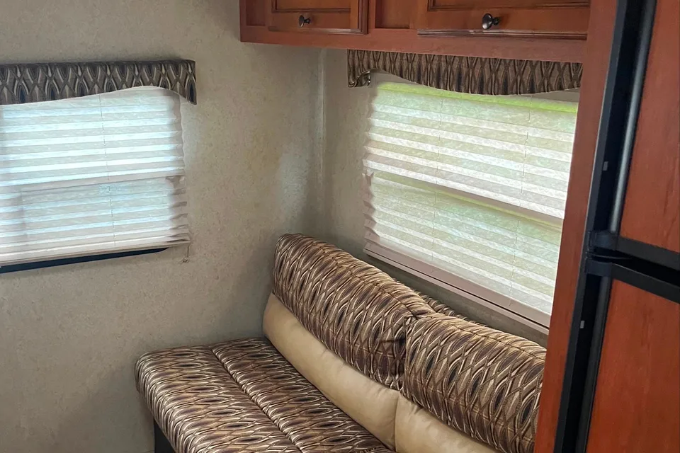 Derekl's Golf Matrix 821 Travel Trailer