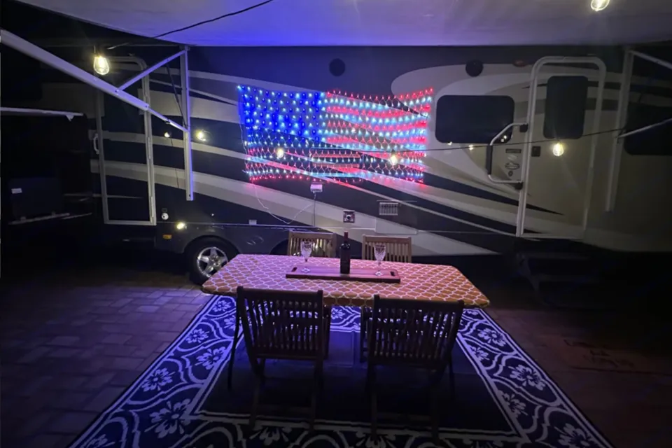 Rolling Retreat, Keystone Bullet Premier 31 BHPR Travel Trailer