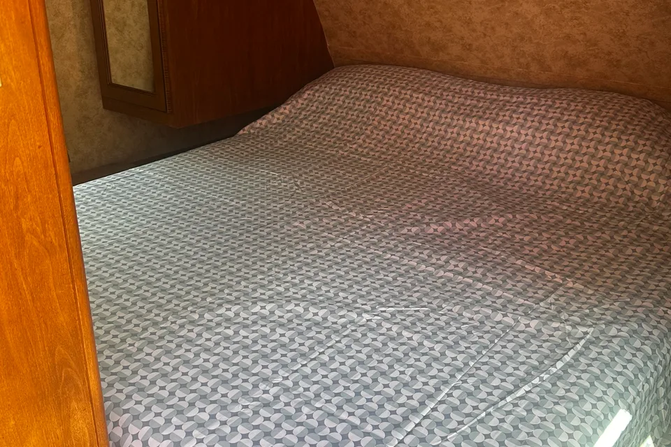 Rolling Retreat, Keystone Bullet Premier 31 BHPR Travel Trailer