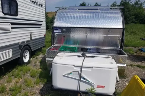 Diamond, The Honest Little Trailer