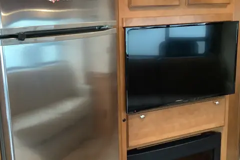 Swans Winnebago VISTA 35F LX Class A