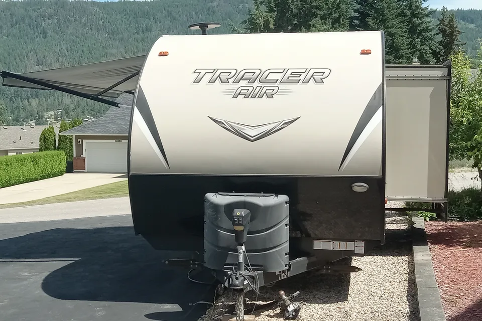 Ray's Forest River Tracer Air Travel Trailer