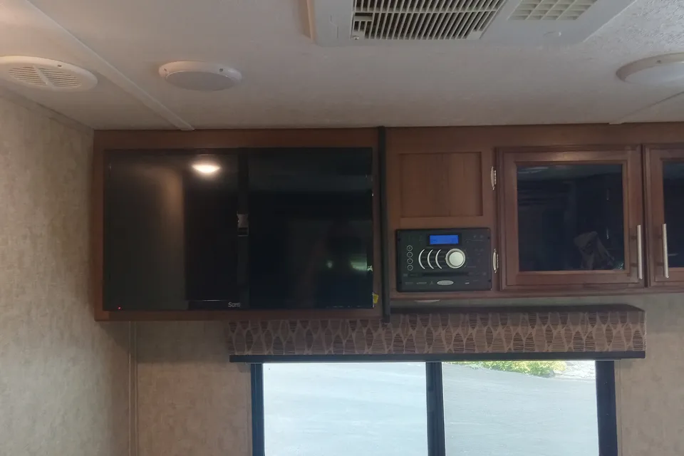 Ray's Forest River Tracer Air Travel Trailer