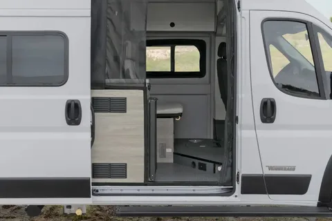 Pristine Winnebago Solis