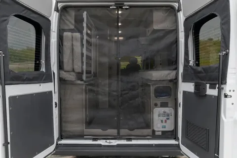 Pristine Winnebago Solis