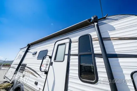 Ghost Lake Travel Trailer (DELIVERY ONLY)