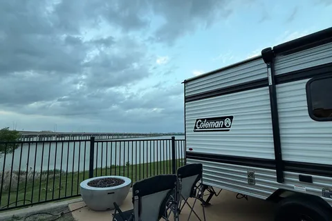 Family Bunkhouse Camper • Sleeps 5 • Delivery & Setup Included • Easy Camping