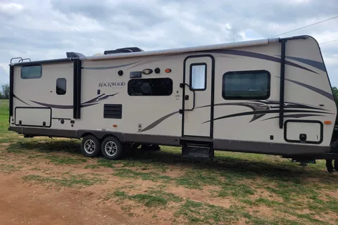 Eli's Forest River Ultra Lite Travel Trailer